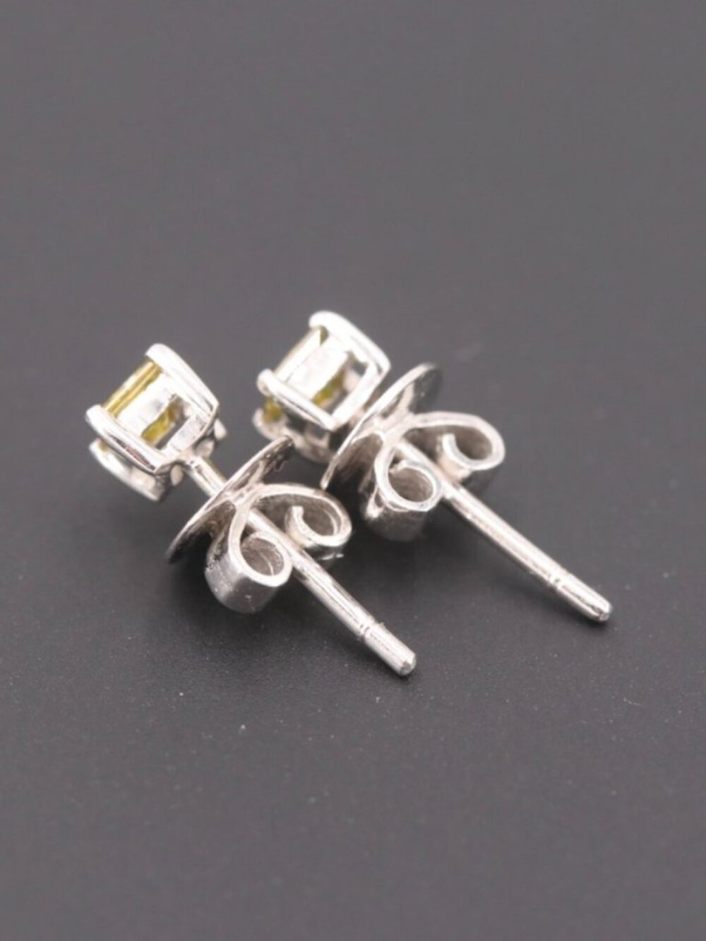 14K WHITE GOLD PRINCESS CUT IRRADIATED YELLOW DIAMOND CLUTCH BACK STUD EARRINGS - Picture 4 of 7